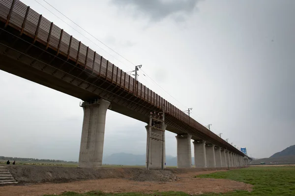 Veduta Del Progetto Interruzione Del Vento Sul Ponte Ferroviario Delle — Foto Stock