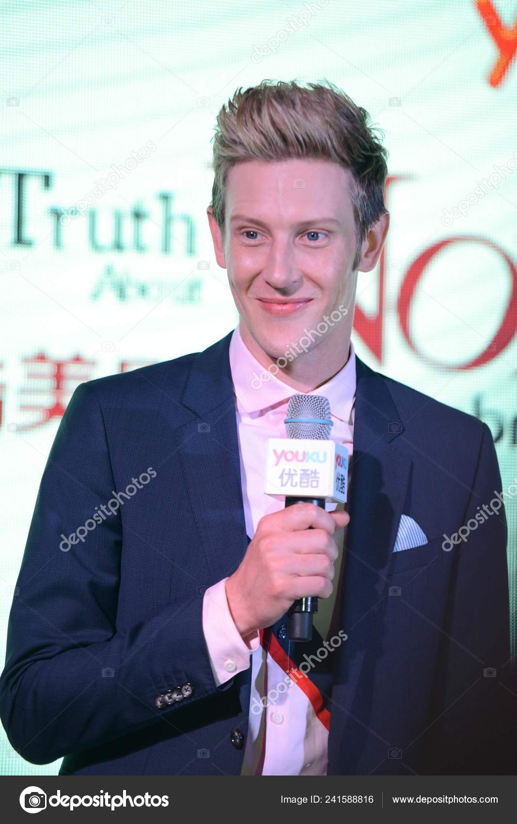 Gabriel Mann写真素材 ロイヤリティフリーgabriel Mann画像 Depositphotos Gabriel Mann写真素材 ロイヤリティフリーgabriel Mann画像 Depositphotos