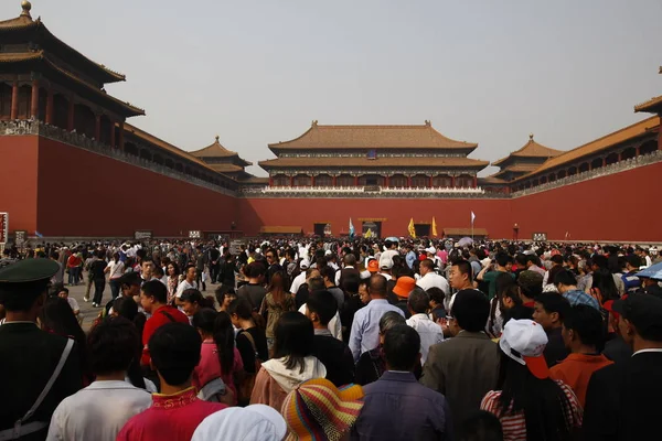 Turister Folkmassan Den Förbjudna Staden Nationaldagen Semestern Beijing Kina Oktober — Stockfoto