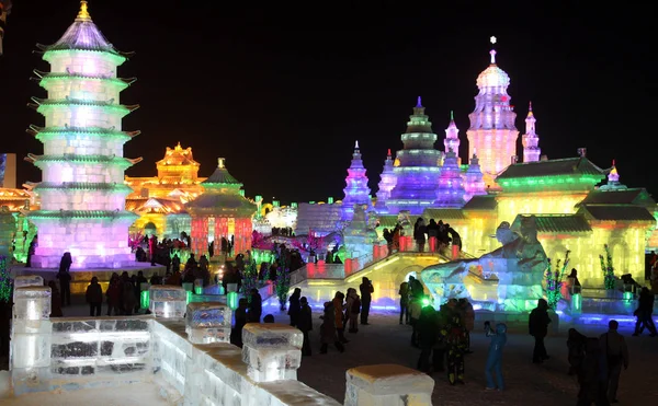 Színes Jégszobrok Vannak Képen Közben Nemzetközi Jég Fesztivál Harbin Város — Stock Fotó