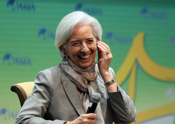 国际货币基金组织 Imf 总裁克里斯汀 拉加德 Christine Lagarde 在2013年4月7日于中国海南省南部琼海市博鳌镇举行的2013年博鳌亚洲论坛对话会议上微笑着 — 图库照片