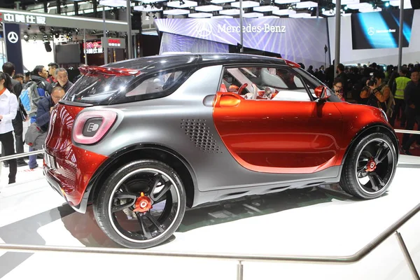 New Concept Car Smart Stars Displayed Stand Mercedes Benz 15Th — 图库照片