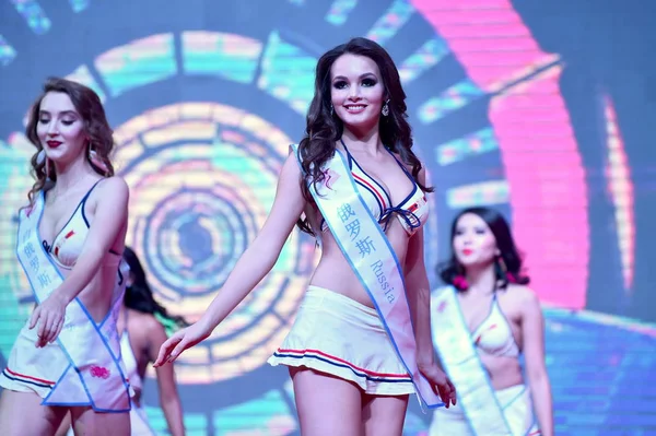 Versenyzők Versenyeznek 53Rd Miss Minden Nemzetek Világ Végleges Verseny Nanjing — Stock Fotó