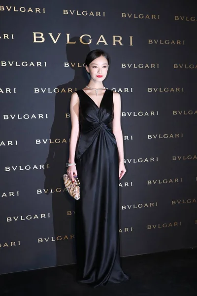 Китайская Актриса Позирует Церемонии Открытия Флагманского Магазина Bvlgari Шанхае Китай — стоковое фото
