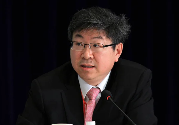 Yin Tongyue Chairman Chery Automobile Ltd Speaks Roundtable Boao Forum — Stock Photo, Image