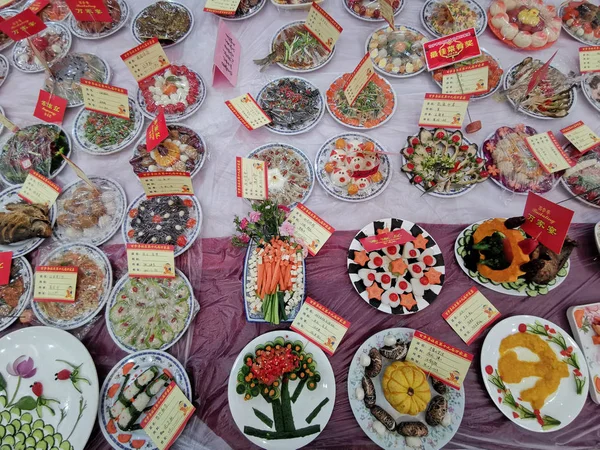 Hundreds Local Residents Enjoy Community Cooking Feast Day Traditional Chinese — Stock Photo, Image