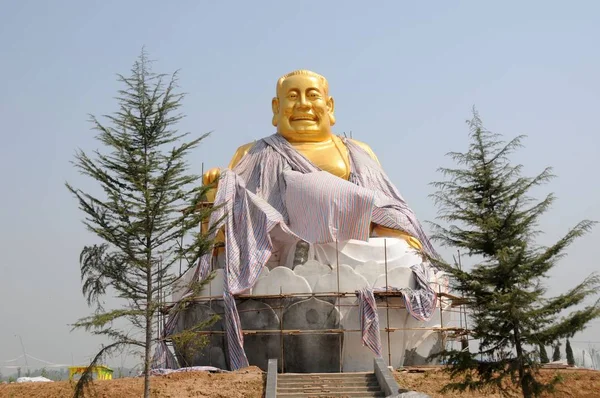 Hatalmas Szobor Parkok Alapítója Mint Buddha Képen Longhua Játszótér Luoyang — Stock Fotó