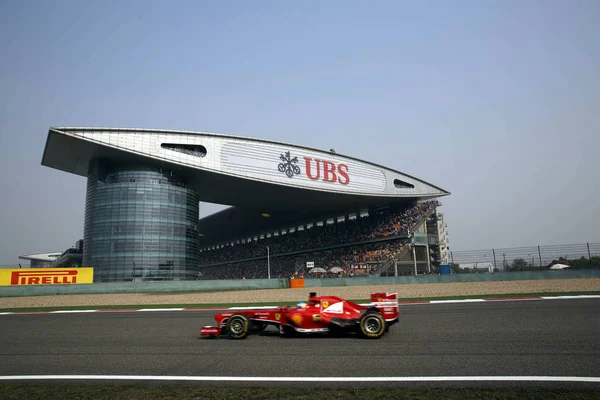 Испанский Пилот Формулы Фернандо Алонсо Ferrari Выступает Гран Китая 2013 — стоковое фото