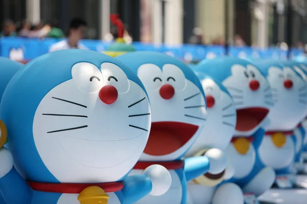 Vista Modelos Doraemon Famoso Personaje Dibujos Animados Japoneses Una Exposición — Foto de Stock