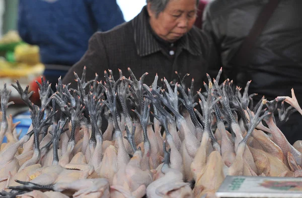 Bearbetade Kycklingar Till Salu Fri Marknad Fuyang Stad Östra Chinas — Stockfoto