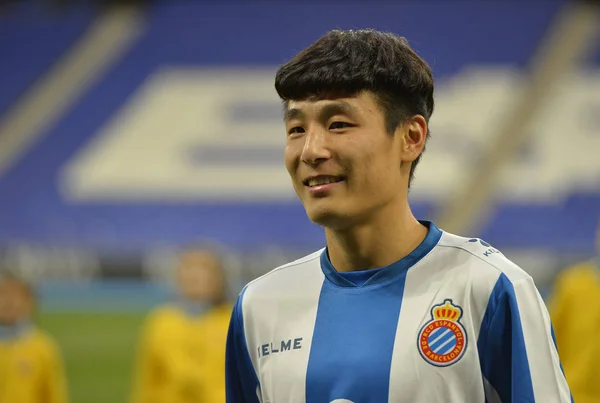Pemain Sepak Bola Cina Lei Bereaksi Selama Presentasi Resminya Sebagai — Stok Foto