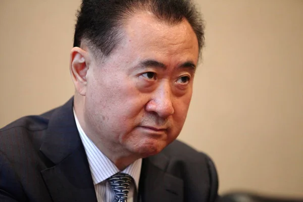 Wang Jianlin Vorsitzender Der Wanda Group Hört Einer Frage Während — Stockfoto