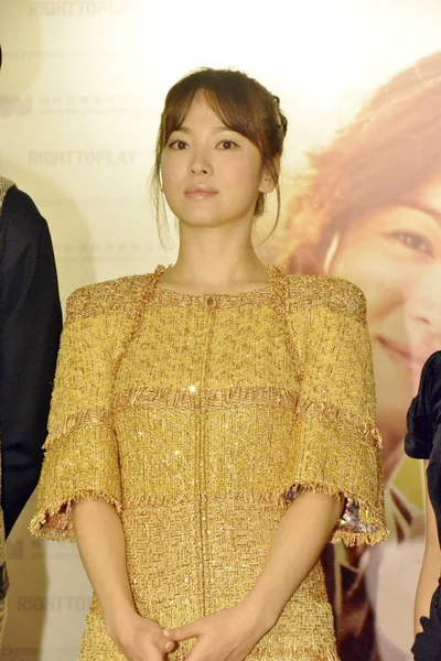 2014年10月26日 韩国女星宋惠京在中国香港新片 我的辉煌生活 的首映式上摆姿势 — 图库照片