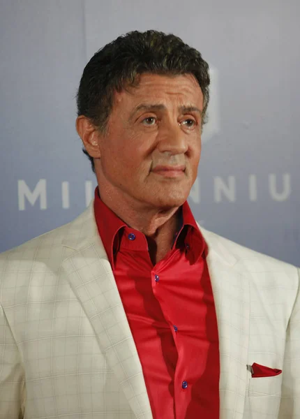 Amerykański Aktor Reżyser Sylvester Stallone Pozuje Premierze Jego Film Expendables — Zdjęcie stockowe