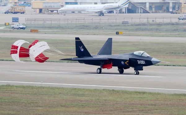 Chinese Stealth Fighter Jet Lands Demonstration Flight Ahead 10Th China — 图库照片