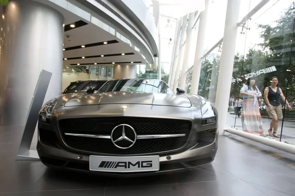 Mercedes Benz Amg Exibido Uma Concessionária Mercedes Benz Xangai China — Fotografia de Stock