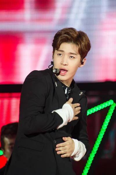 Henry Lau Boy Group Sul Coreano Super Junior Apresenta Concerto — Fotografia de Stock