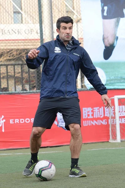 Estrella Portuguesa Fútbol Luis Figo Gotea Durante Una Sesión Entrenamiento — Foto de Stock