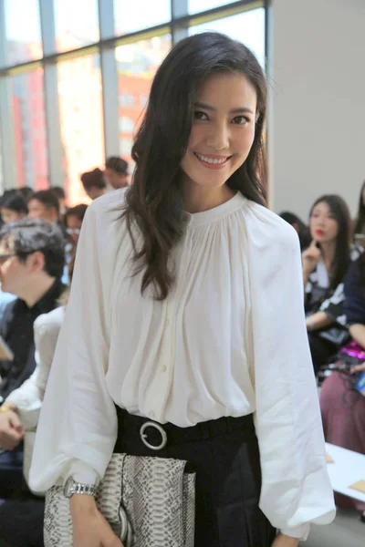 Chinese Actress Gao Yuanyuan Attends Michael Kors Fashion Show New — Stock Photo, Image
