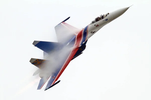 Sukhoi Fighter Jet Ryska Knights Aerobatic Team Utför Demonstrationsflygning Inför — Stockfoto