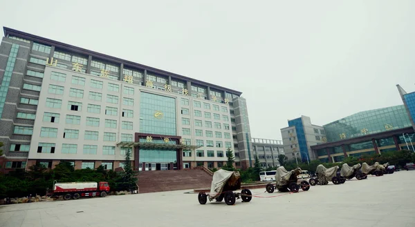Uitzicht Een Onderwijsgebouw Aan Lanxiang Vocational School Jinan City East — Stockfoto
