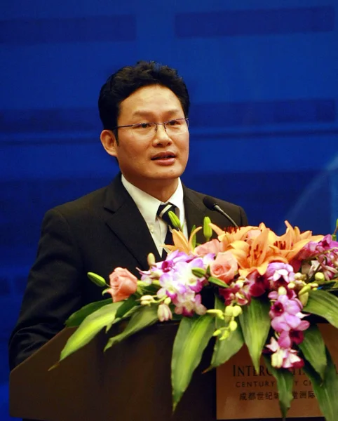 Jun Dyrektor Zarządzający Intel China Przemawia Ceremonii Sigining Umowy Dla — Zdjęcie stockowe