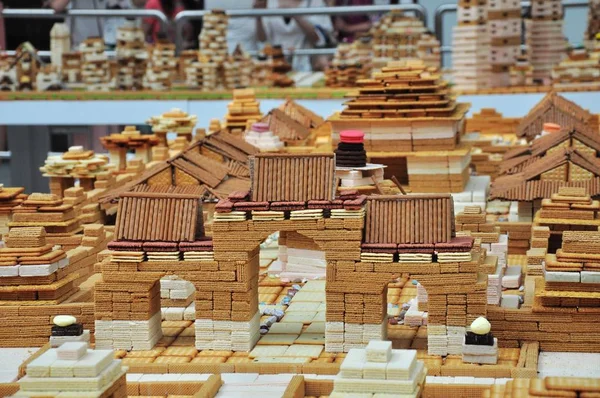 Μια Μικρογραφία Της Shenyang Αυτοκρατορικό Παλάτι Φτιαγμένο Από Μπισκότα Γκοφρέτες — Φωτογραφία Αρχείου