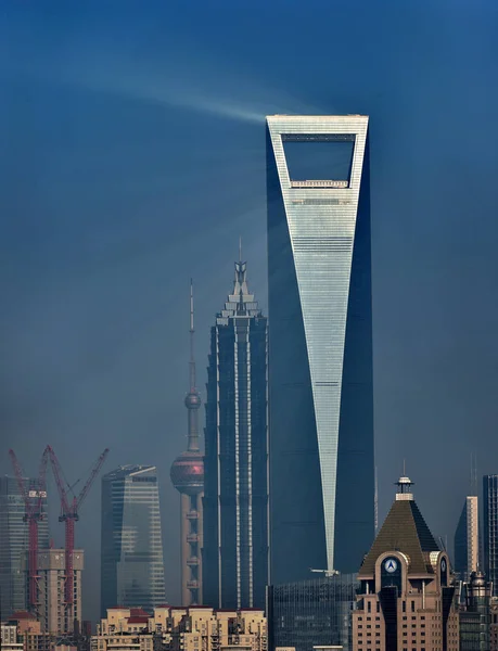 Desde Frente Vista Del Centro Financiero Mundial Shanghai Torre Jinmao —  Fotos de Stock