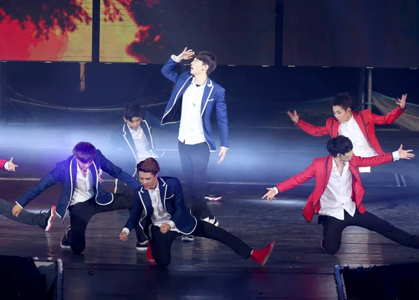 South Korean Chinese Pop Boy Group Exo Performs Concert World — Stock Photo, Image