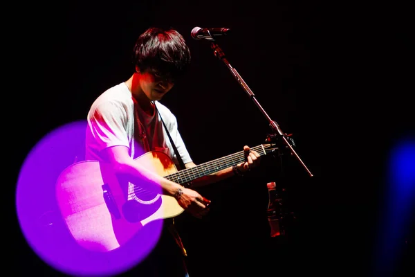 Cnblue Νότιας Κορέας Μπάντα Εκτελεί Στο Nanjing Συναυλία Της Περιοδείας — Φωτογραφία Αρχείου