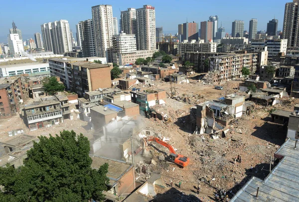 Están Demoliendo Casas Antiguas Para Remodelación Una Favela Ciudad Taiyuan —  Fotos de Stock