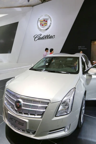 Cadillac Xts Από Shanghai Μια Κοινοπραξία Μεταξύ Της Saic Και — Φωτογραφία Αρχείου