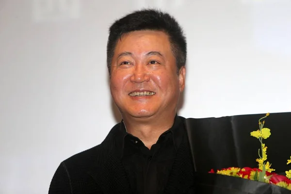 Čínský Režisér Čao Baogang Usměje Během Tiskové Konference Pro Svůj — Stock fotografie