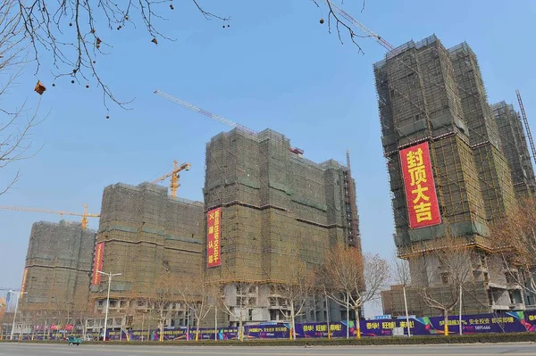 Mehrfamilienhäuser Eines Wohnprojekts Sind Bau Der Stadt Qingzhou Provinz Handong — Stockfoto