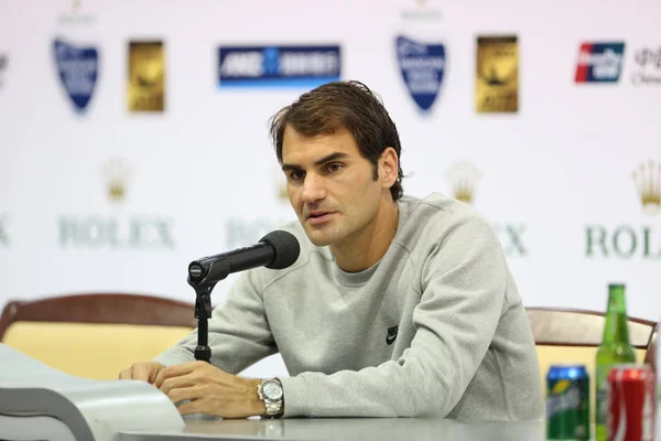 Roger Federer Suíça Fala Coletiva Imprensa Depois Derrotar Novak Djokovic — Fotografia de Stock