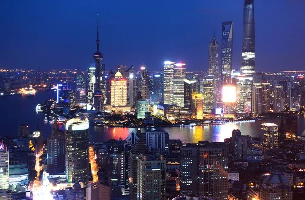 Huangpu 東洋真珠テレビ塔のある陸家嘴金融街の夜景 2番目に高い 建設中の上海塔 最も高い 上海の世界金融センター 3番目に高い Jinmao タワー Talle — ストック写真