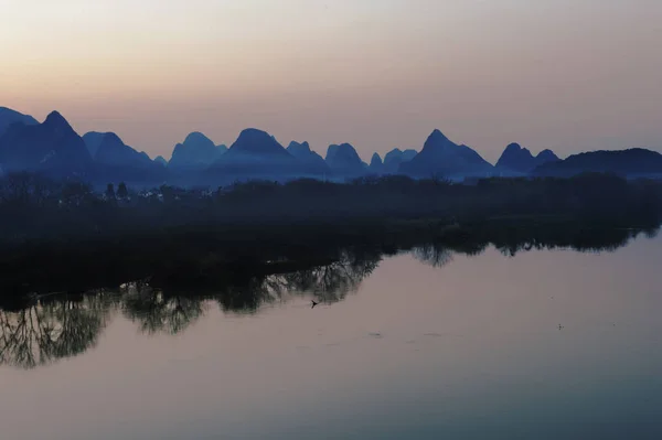 Rio Lijiang Rio Cidade Gulin Sudoeste Região Autónoma Chinas Guangxi — Fotografia de Stock