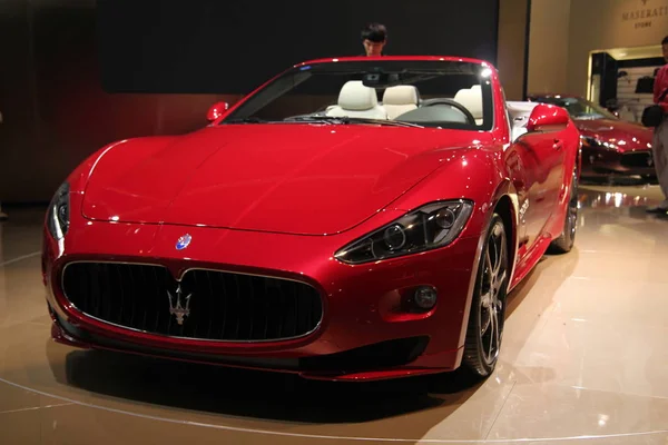 Вид Седан Maserati Під Час Автоматичного Шоу Гуанчжоу Південна Chinas — стокове фото
