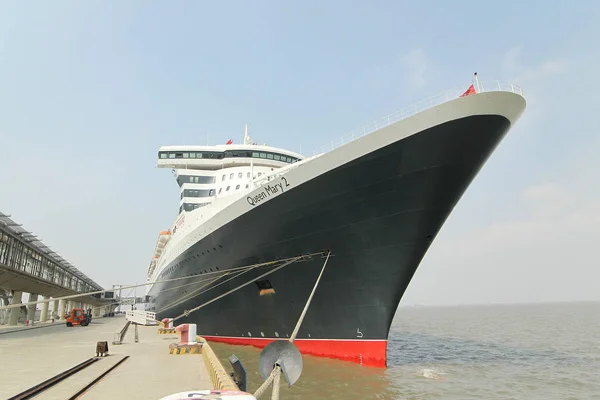 Queen Mary Πιο Ακριβό Υπερωκεάνιο Πολυτελείας Στηρίζεται Μέχρι Στιγμής Την — Φωτογραφία Αρχείου