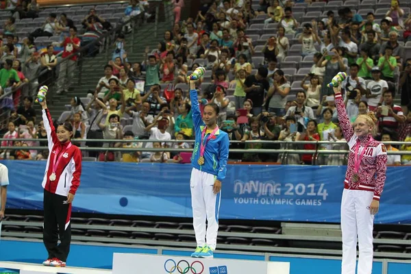 Esquerda Medalhista Prata Rana Nakano Japão Medalhista Ouro Zhu Xueying — Fotografia de Stock