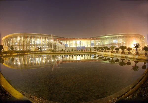 Recém Concluído Centro Nacional Exposições Conferências Iluminado Perto Hongqiao — Fotografia de Stock