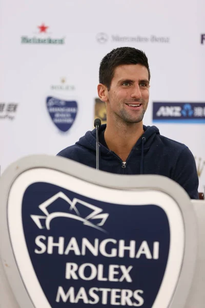 Novak Djokovic Serbia Sonríe Una Conferencia Prensa Durante Torneo Tenis — Foto de Stock
