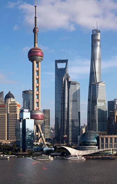 Utsikt Över Huangpu River Och Lujiazui Financial District Med Oriental — Stockfoto