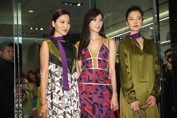 Esquerda Hong Kong Modelo Kadhy Chow Modelo Atriz Taiwanesa Lin — Fotografia de Stock