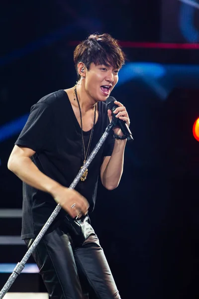 Cantante Actor Surcoreano Lee Min Actúa Reunión Fans Concierto Ciudad —  Fotos de Stock