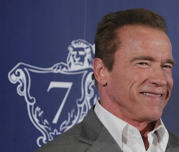 Actor Estadounidense Arnold Schwarzenegger Sonríe Estreno Película Expendables Macao China — Foto de Stock