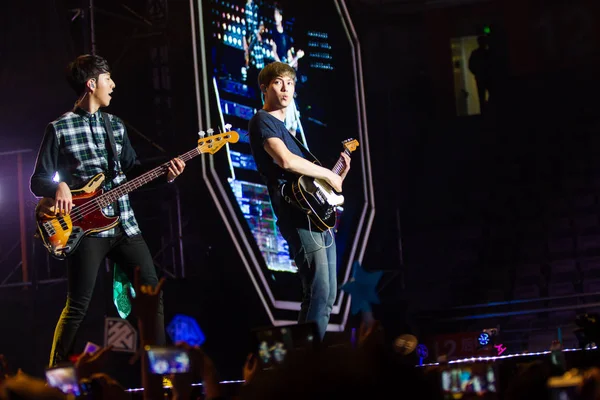 Zuid Koreaanse Band Cnblue Presteert Het Concert Van Nanjing Van — Stockfoto