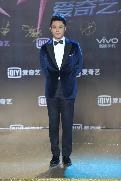 2014年12月6日 台湾演员霍华莱士在中国北京举行的一场时尚活动中摆姿势 — 图库照片
