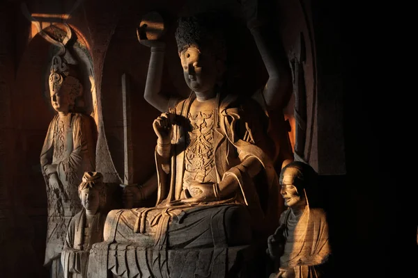 Skulpturen Von Bodhisattvas Die Vor Hunderten Von Jahren Felsen Gehauen — Stockfoto