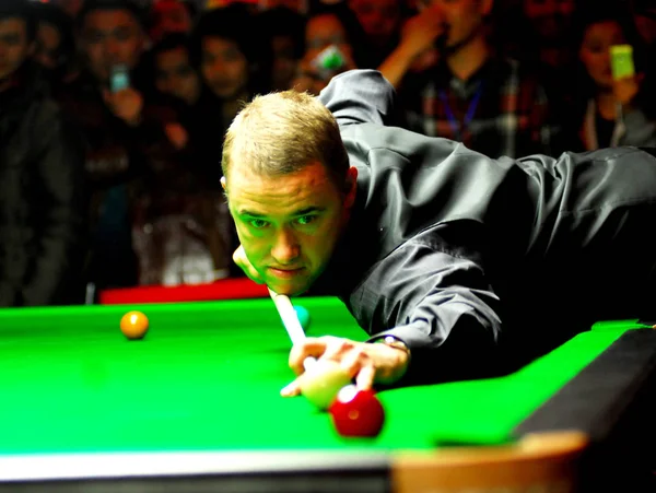 Skót Profi Snooker Játékos Stephen Hendry Hajtja Végre Megnyitón Biliárd — Stock Fotó